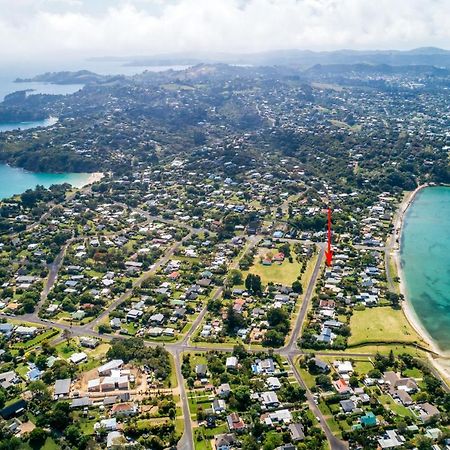 Oneroa Coastal Classic - Coast & Country Exterior photo