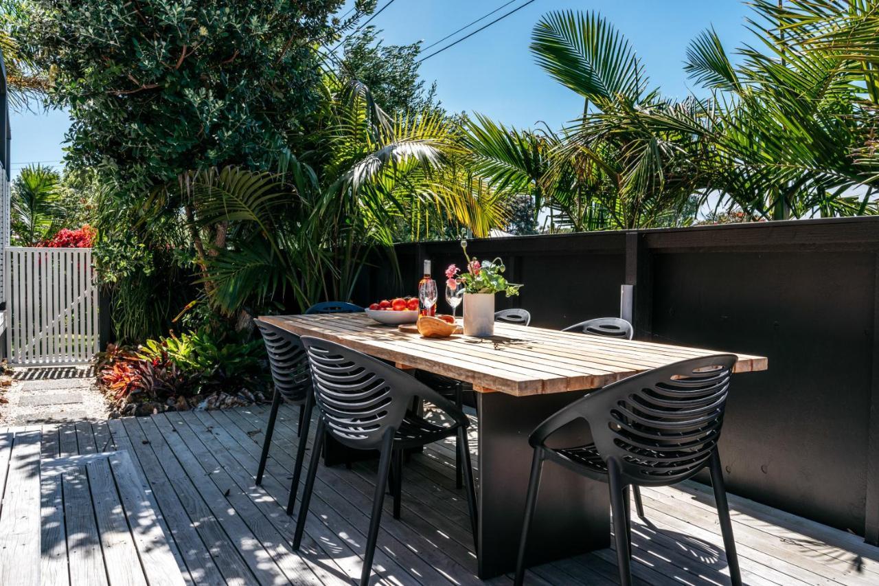 Oneroa Coastal Classic - Coast & Country Exterior photo